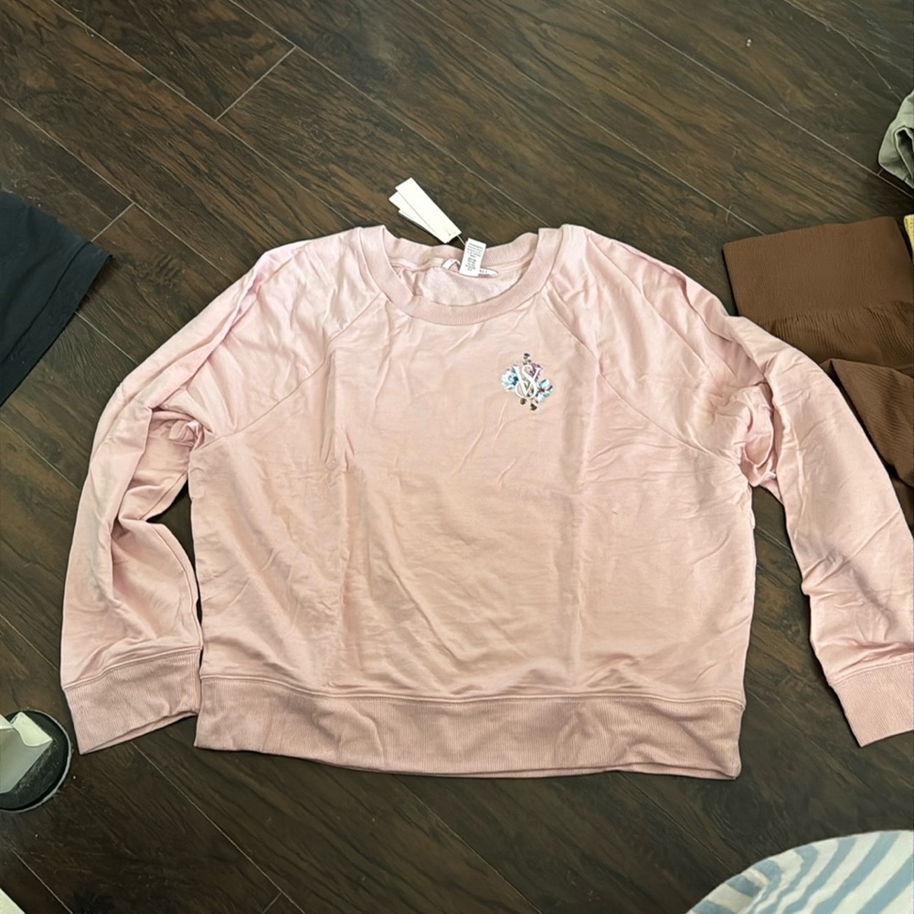 Long sleeve sweater